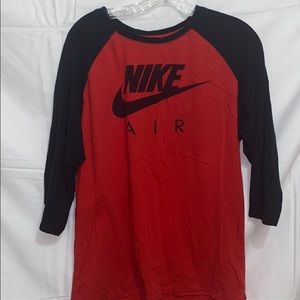 nike air quarter sleeve top